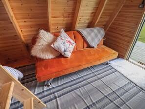 Cottage | Living area