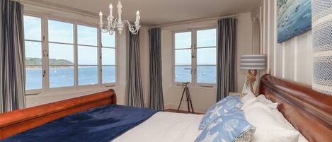 3 Schlafzimmer, individuell dekoriert, individuell eingerichtet