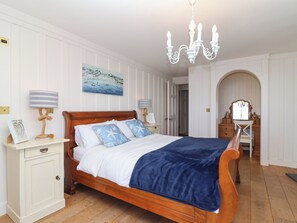 3 عدّة غرف نوم وبديكورات فريدة لكل غرفة وطراز فريد لكل وحدة