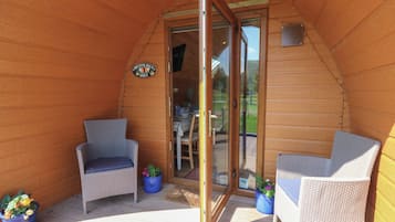 Khu ẩm thực ngoài trời