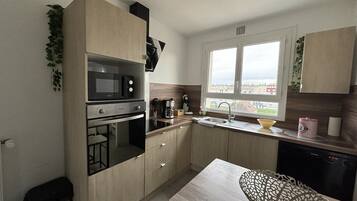 Apartment | Private kitchen