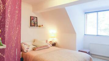 5 bedrooms, individually decorated, individually furnished, free WiFi