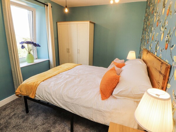 4 habitaciones, decoración personalizada y muebles diferentes