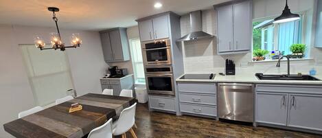 Microwave, oven, stovetop, dishwasher