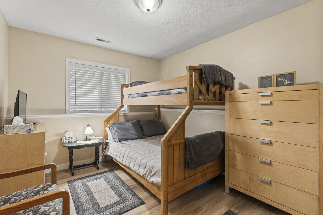 3 間睡房、書桌、熨斗/熨衫板、免費 Wi-Fi