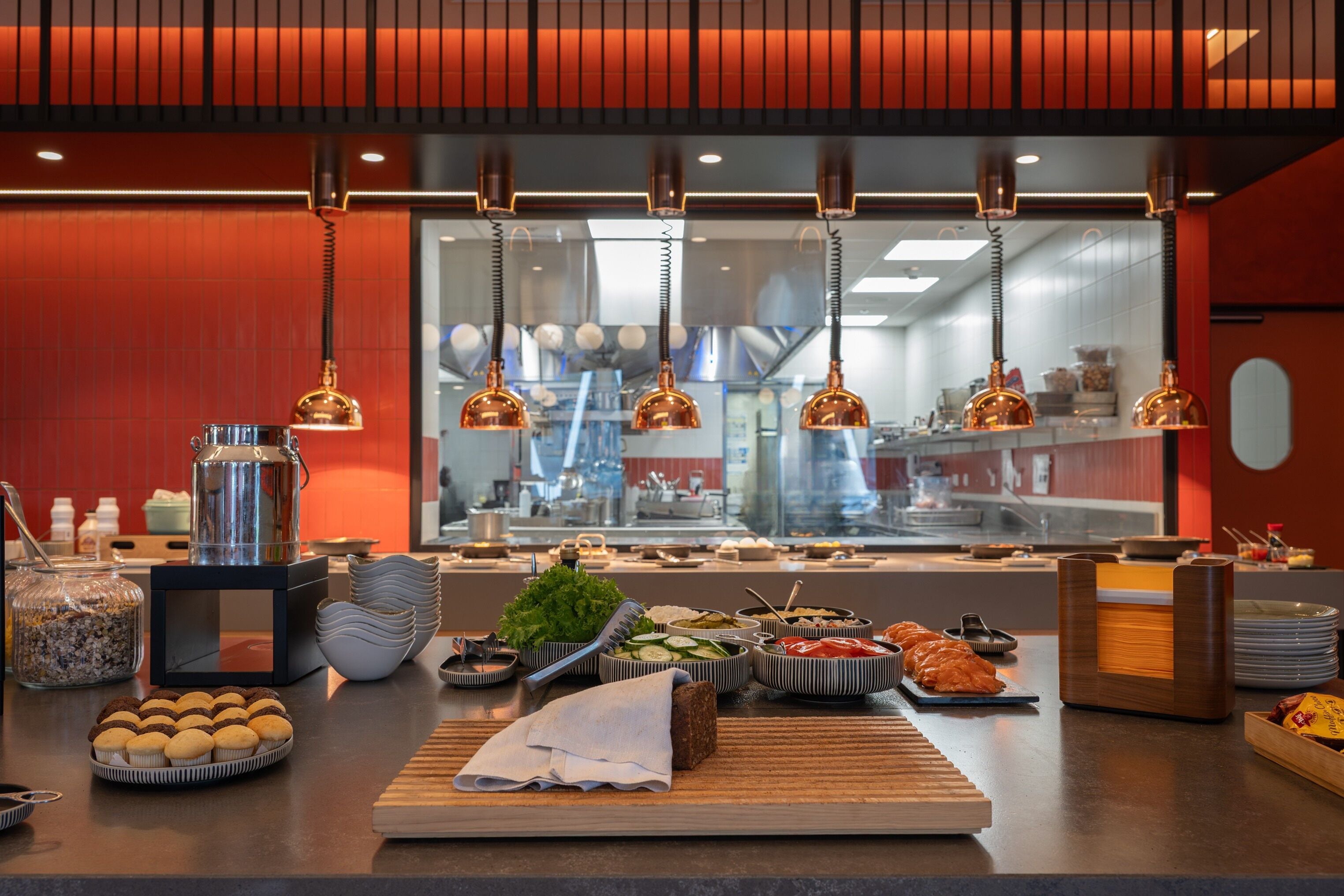 Daily buffet breakfast for a fee