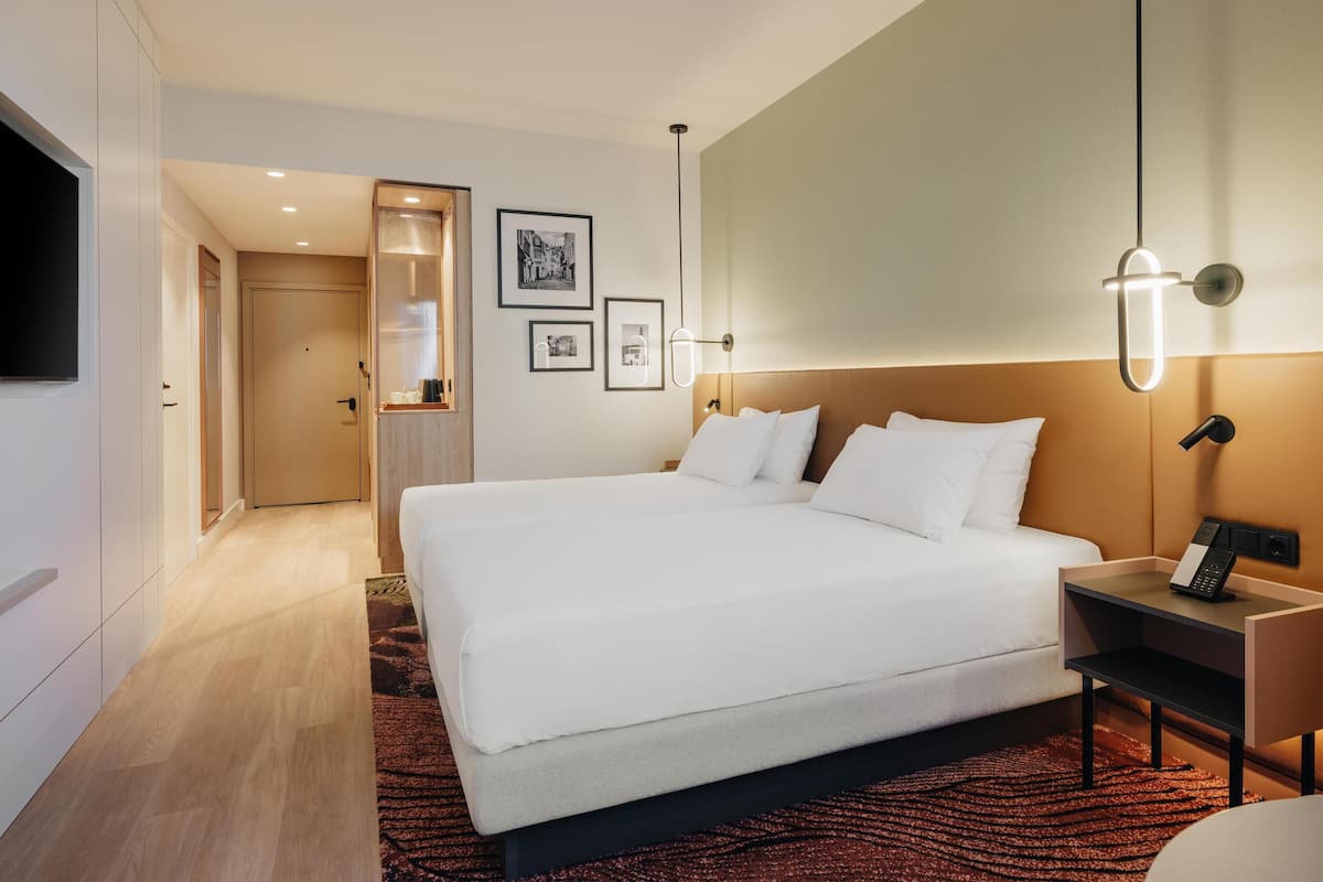 In-room safe, desk, blackout drapes, soundproofing