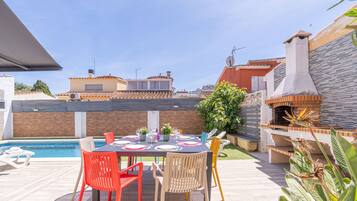Villa | Outdoor dining