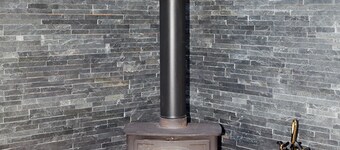 2 Eden Cottage - sleeps 8 guests  in 3 bedrooms