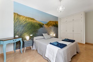 2 bedrooms, free WiFi, bed sheets