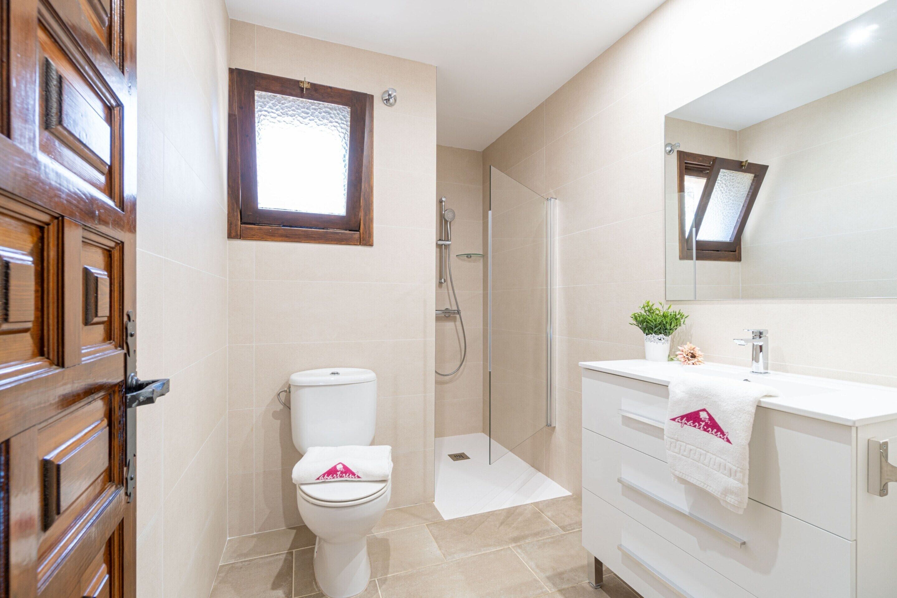 Villa | Bathroom