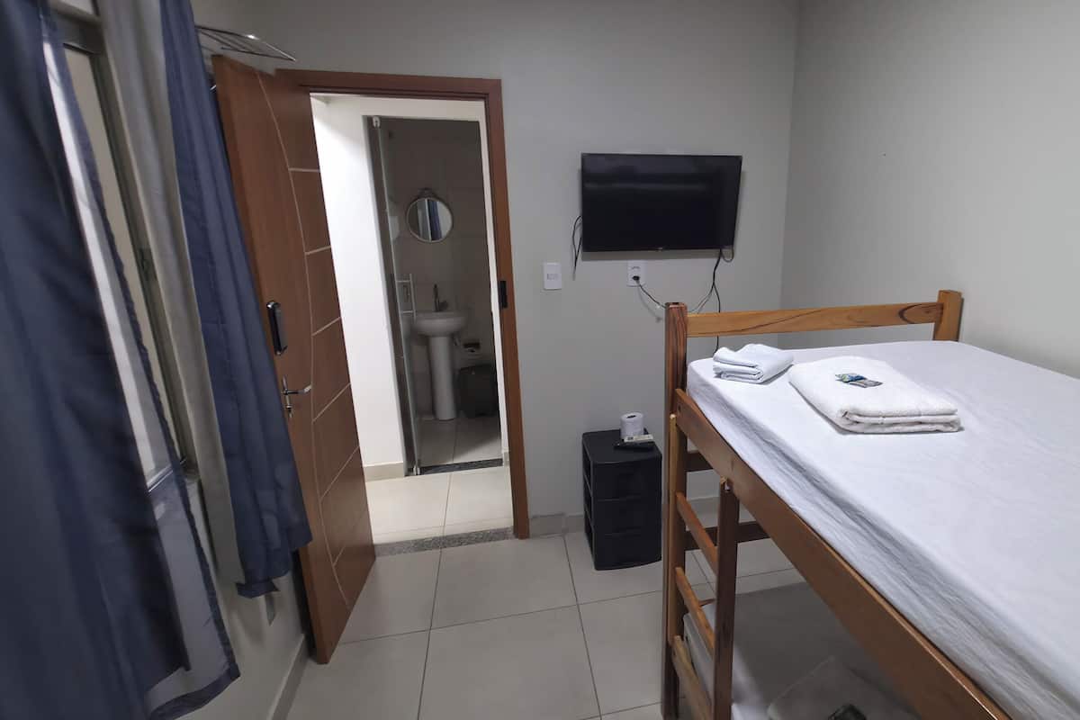 Economy Double or Twin Room | Iron/ironing board, free WiFi, bed sheets