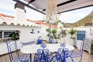 Apartment | Outdoor dining - Pretty Apartment in Costa Brava (Cadaqués)
