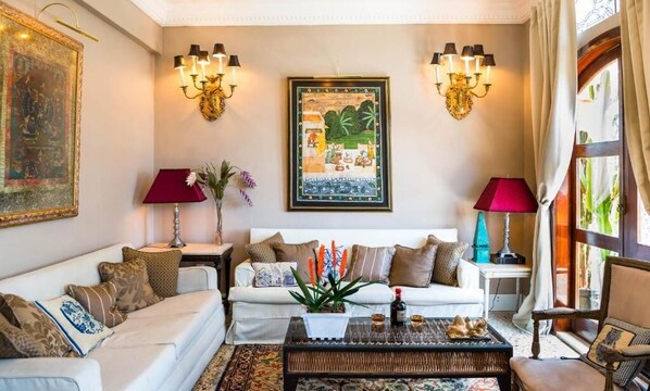 Deluxe Apartment, Balcony, Partial Ocean View | Living room - The Coral Penthouse - 4 Bedrooms (Rio de Janeiro)