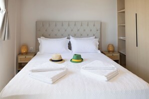 2 室のベッドルーム、アイロン / アイロン台、WiFi、ベッドシーツ