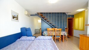 Unclassified image, 2 of 15, button - Apartment in Spain Near Sandy Beach (Torroella de Montgrí)