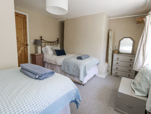 2 soverom, individuelt dekorert og individuelt innredet