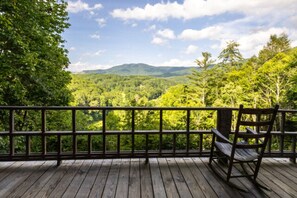 Property grounds - The Overlook - Sleeps 6 (Spruce Pine)