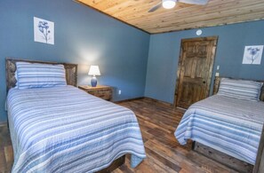 4 bedrooms, WiFi, bed sheets