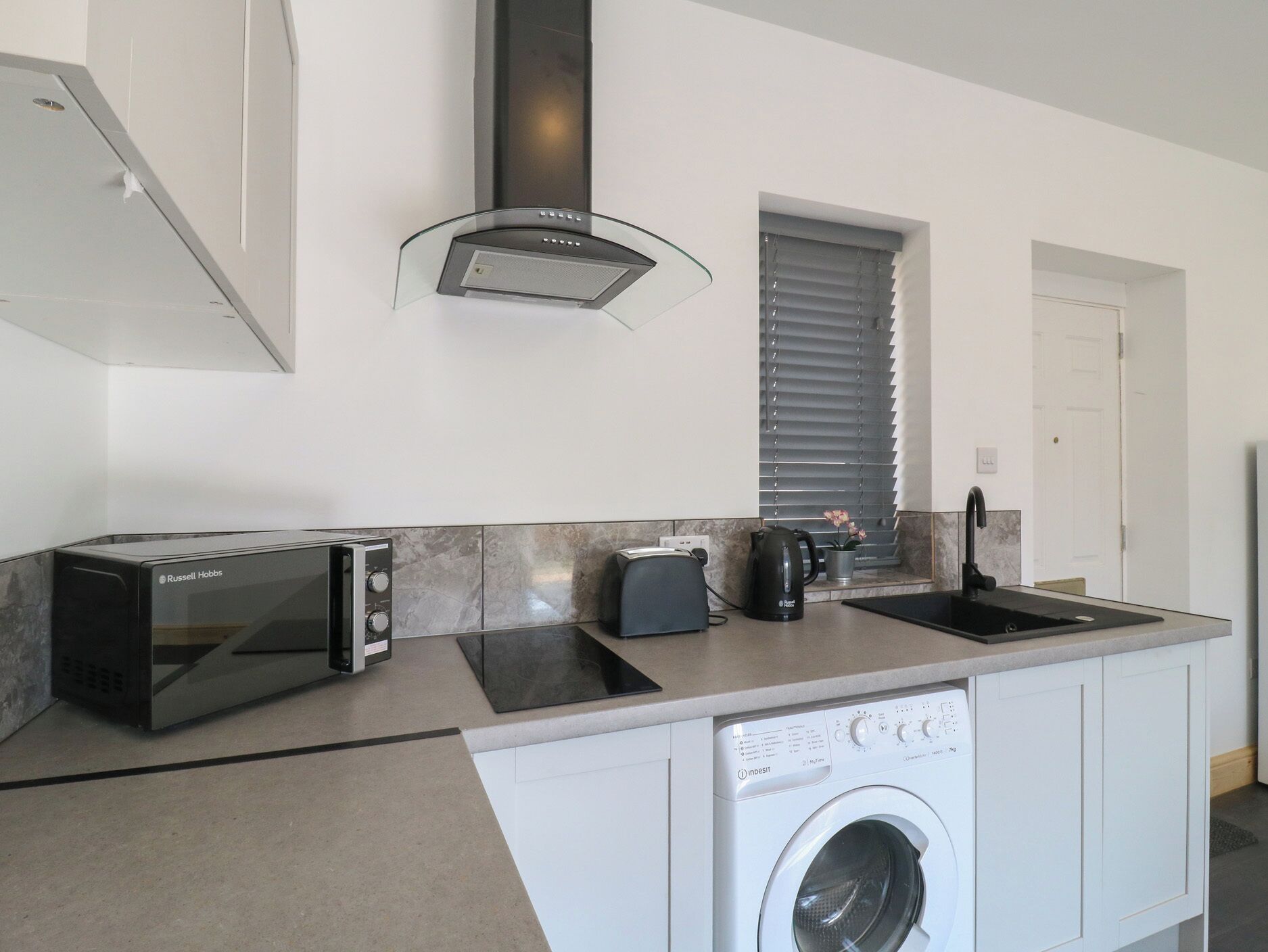 مستلزمات طهي/أطباق/أوعية