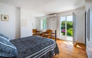 Free WiFi - Beautiful home in Eze (Eze)