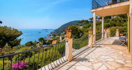 Beautiful home in Eze