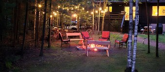 Cabin on Voyageur Lake–2BR Retreat on ER Chain w/ Deck, Firepit & Sandy Beach!