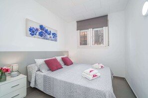 Apartment | 2 bedrooms, iron/ironing board