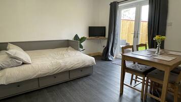 Feriehus | 1 soveværelse, individuelt design, individuel indretning, gratis Wi-Fi