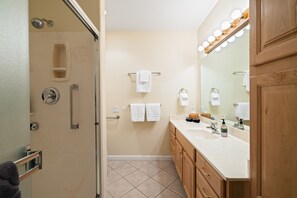 Hair dryer, towels
