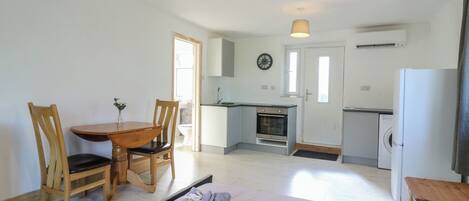 1 chambre, décoration personnalisée, ameublement personnalisé