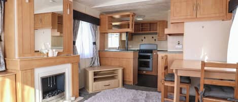 Fridge, toaster, cookware/dishes/utensils