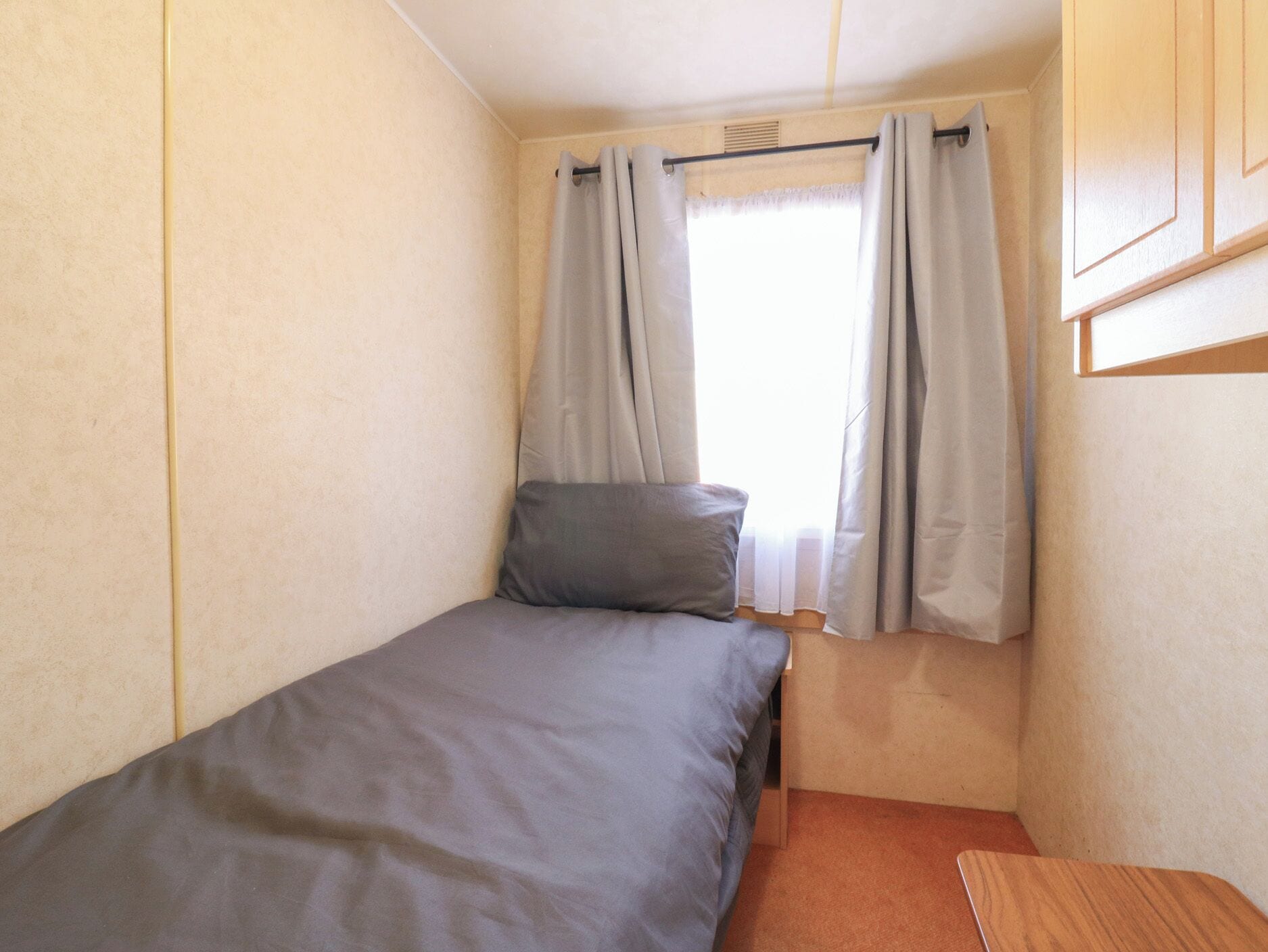 3 bedrooms, individually decorated, individually furnished, free WiFi