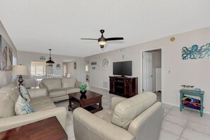 TV - Playing Hooky | Beachfront condo w/ resort-style amenities, Views of the Gulf (Siesta Key)