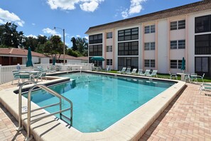 Pool - Mellow Mermaid | Pool & Close To SK South Village w/ Live Music & Restaurants (Siesta Key)