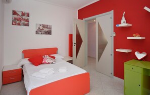 2 bedrooms, free WiFi
