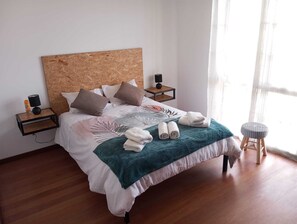 3 bedrooms, in-room safe, travel crib, free WiFi