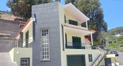 Dotty's House
