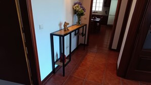 Interior - Dotty's House (Santa cruz)