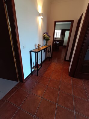 Interior - Dotty's House (Santa cruz)