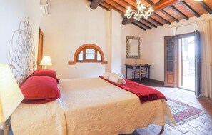 5 habitaciones, wifi gratis y ropa de cama 