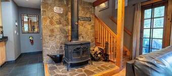 5 Min to Downtown Leavenworth * CabinVibe * Fenced