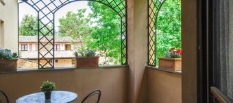 Lovely apartment in Montone with WiFi