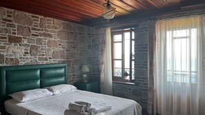 Free WiFi - Cunda Esin (Ayvalik)