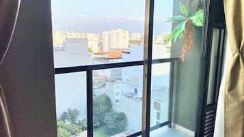 Apartamento conforto, vista para a cidade | Sacada