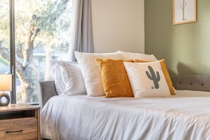 3 Schlafzimmer, Bügeleisen/Bügelbrett, WLAN, Bettwäsche