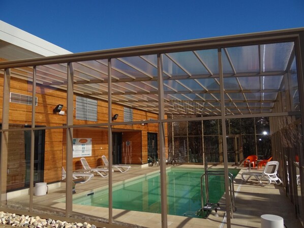 Apartment | Pool | Außenpool, beheizter Pool