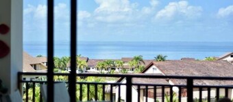 Cozy ocean front apartment