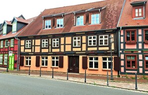 Apartment | Exterior