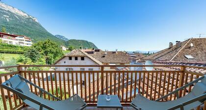 Große, komfortable und sehr ruhige Wohnung in Kaltern Zentrum mit Garage &Aufzug